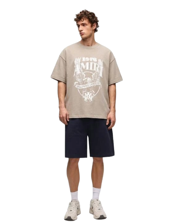 Boxy fit streetwear Oversized