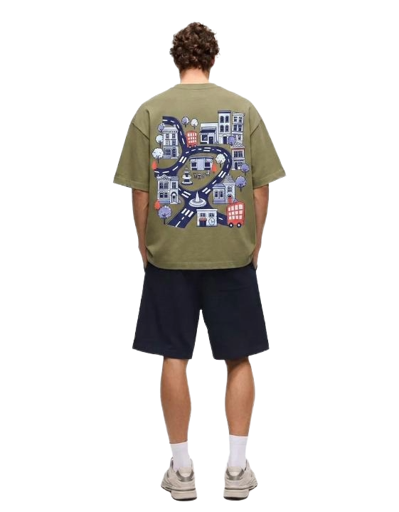 Boxy fit streetwear Oversized