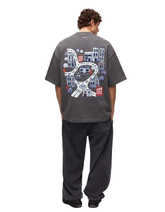 Boxy fit streetwear Oversized