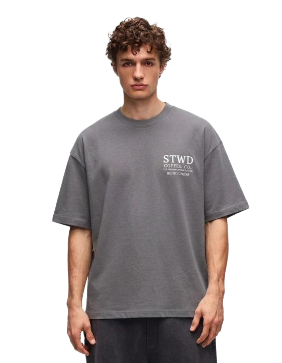 Boxy fit streetwear Oversized