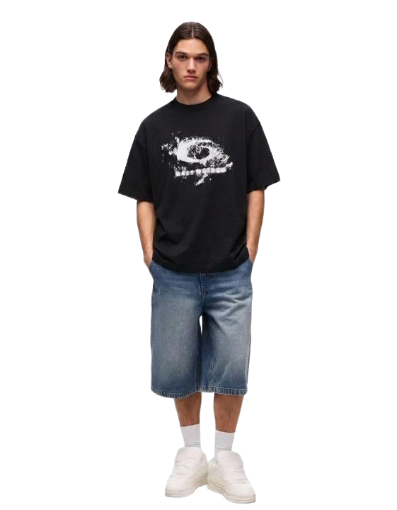 Boxy fit streetwear Oversized